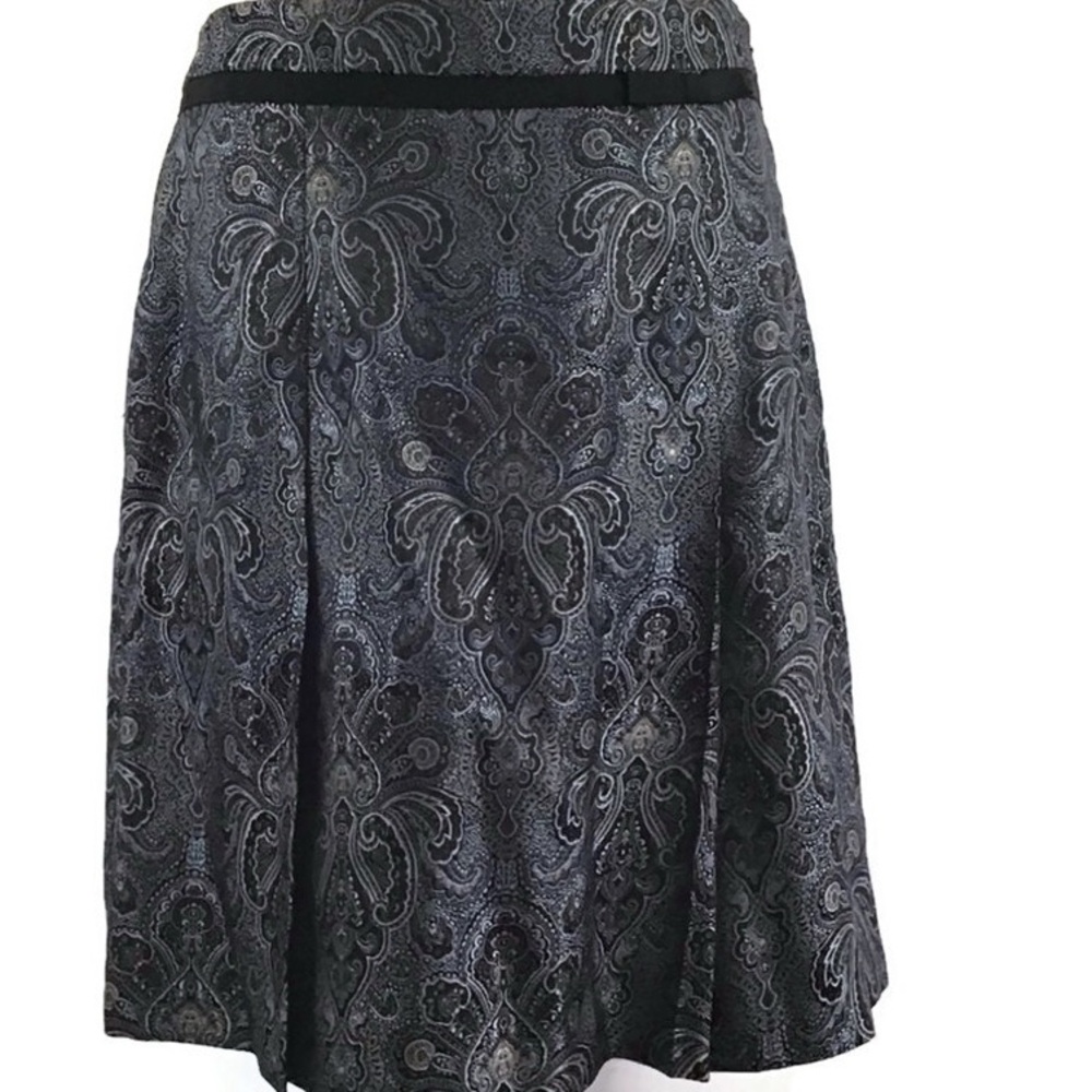 JANEVILLE JACQUARD PAISLEY SKIRT